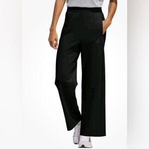 NWOT Adidas Women’s Black Wide Leg Active Pants Medium